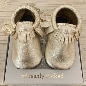 New in box! Freshly Picked Metallic Gold Moccasin
